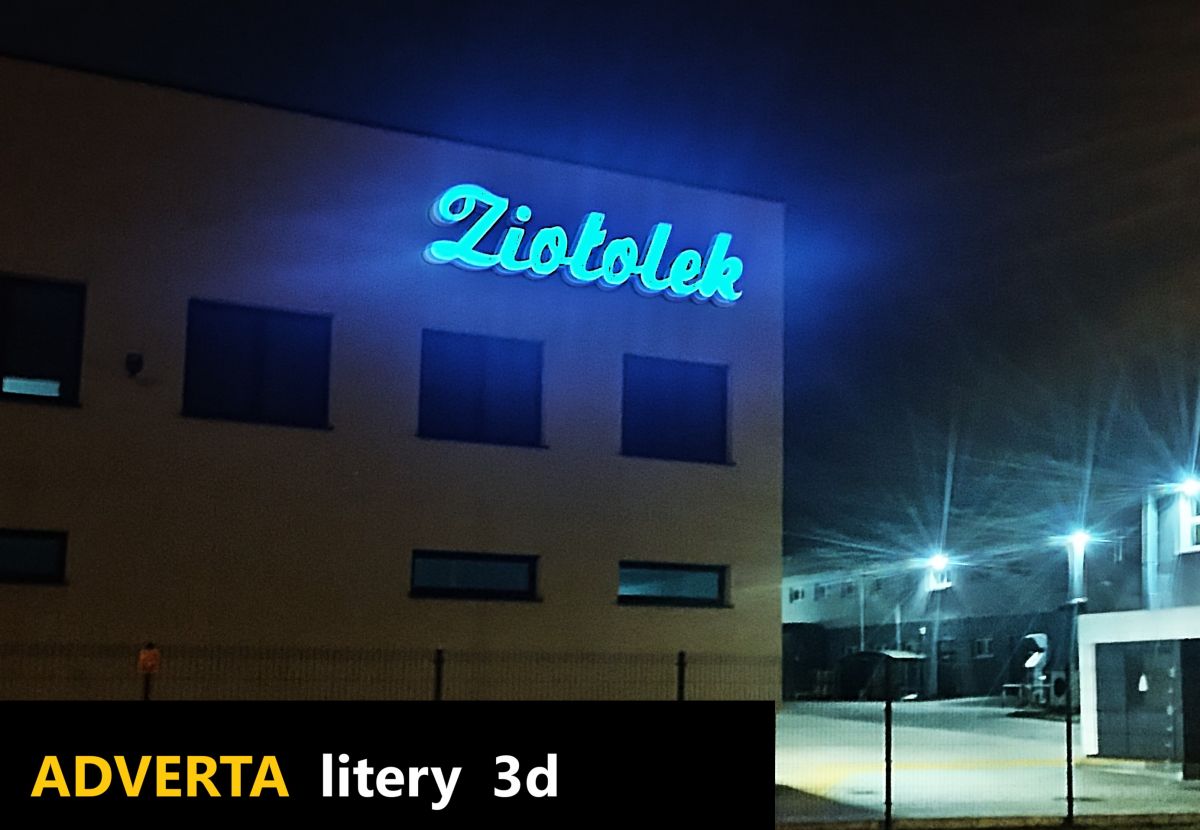 Litery 3d świetlne są idealne w nocy. Ziołolek jako logo - to dobitnie pokazuje.